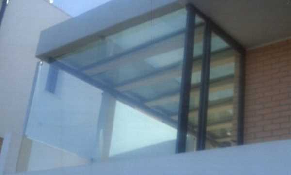 Marquises - Marquise em vidro temperado laminado beloura - Caixilharia CaixiDuarte - CaixiDuarte.pt